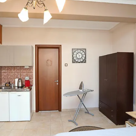 Niki'S Apartement Kavala Exterior photo
